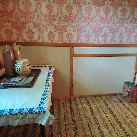 Chata U Emky A Ivka * Tajó